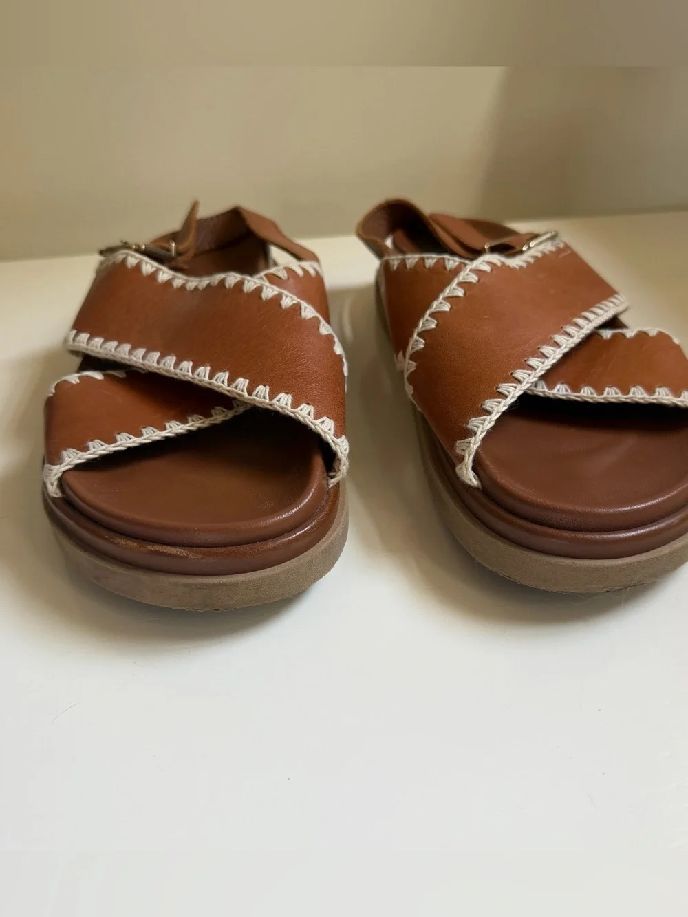 Alohas Marshmallow Leather Sandals Slingback Tan Size 7.5 Comfort